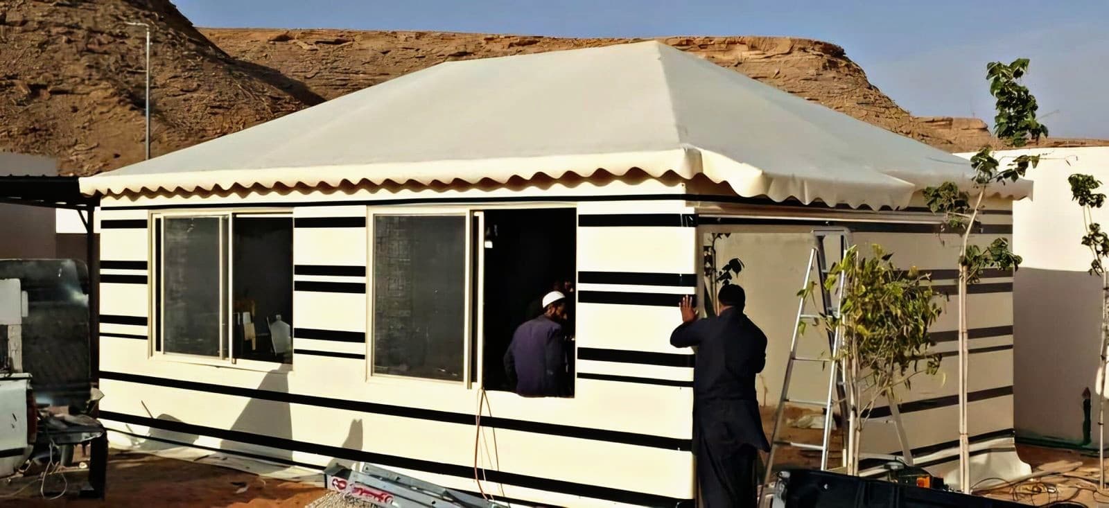 تركيب بيوت شعر   بشكل جميل في   — بيوت شعر